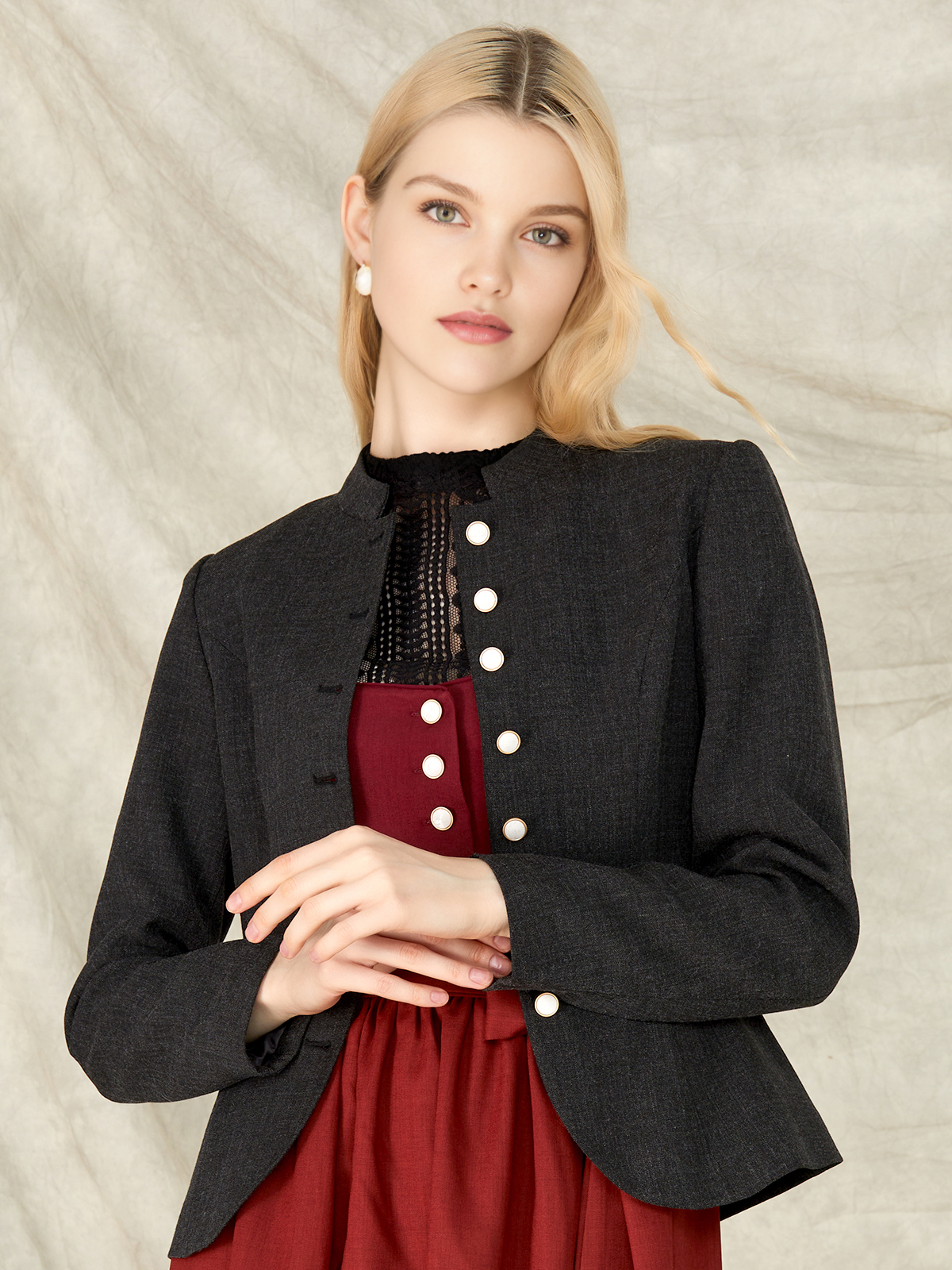 Dirndl in modernem Design