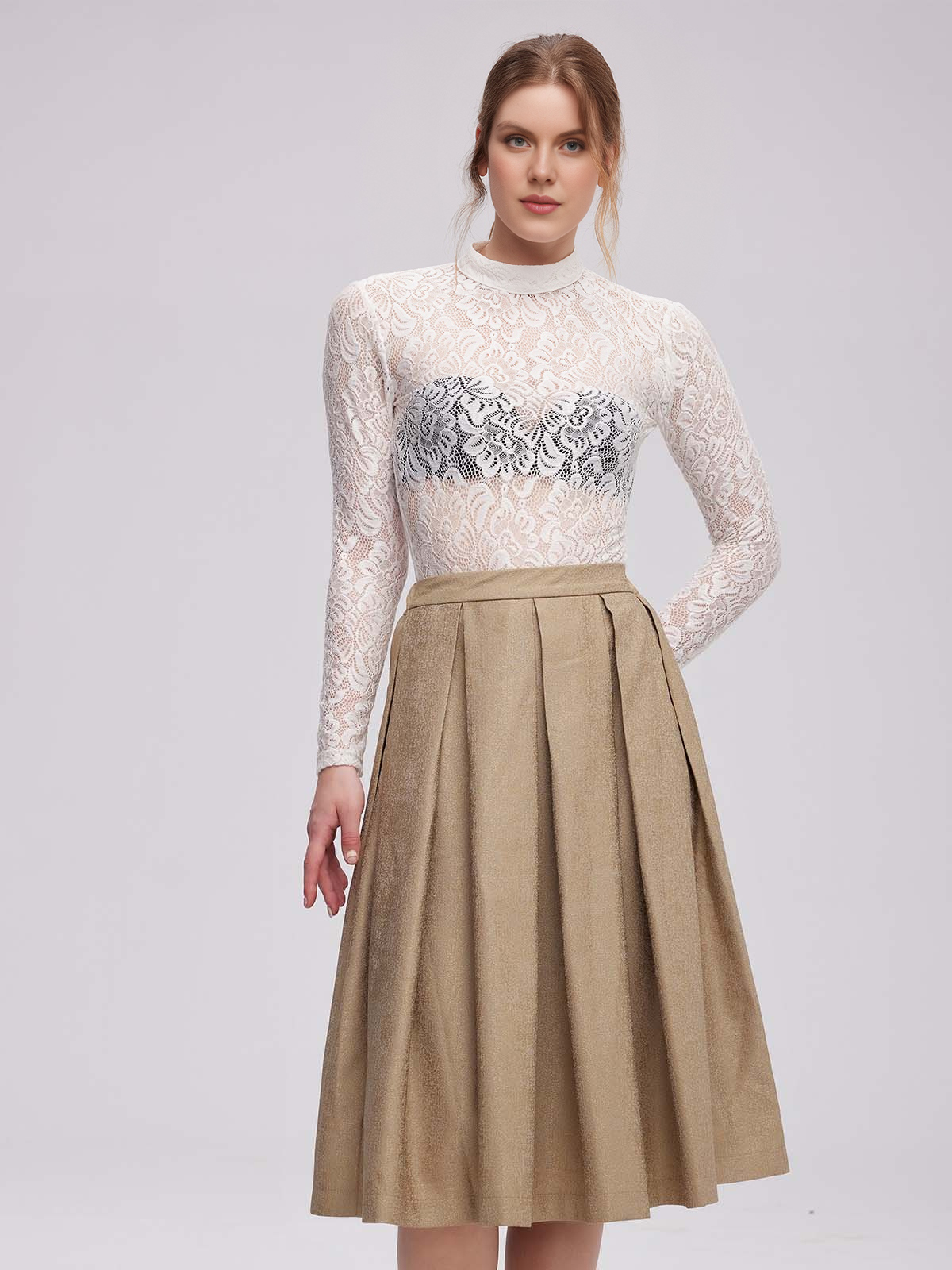 Dirndl Bluse in Weiß