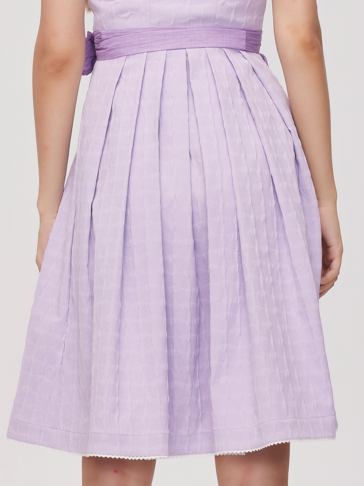 Dirndl in Lila – elegante Trachtenmode