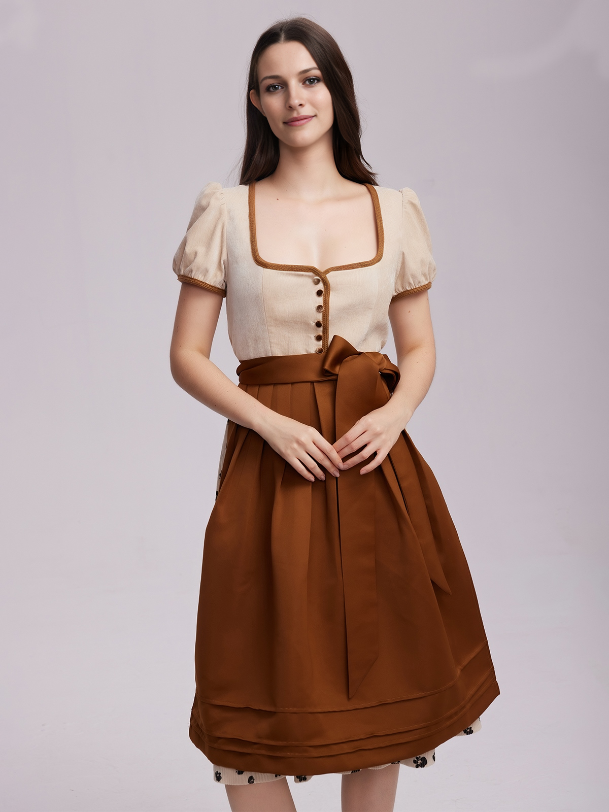 Modernes Dirndl in Braun